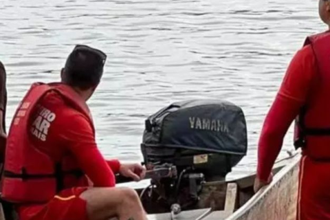 Bombeiros retomam buscas por pescador desaparecido no Rio Grande após temporal